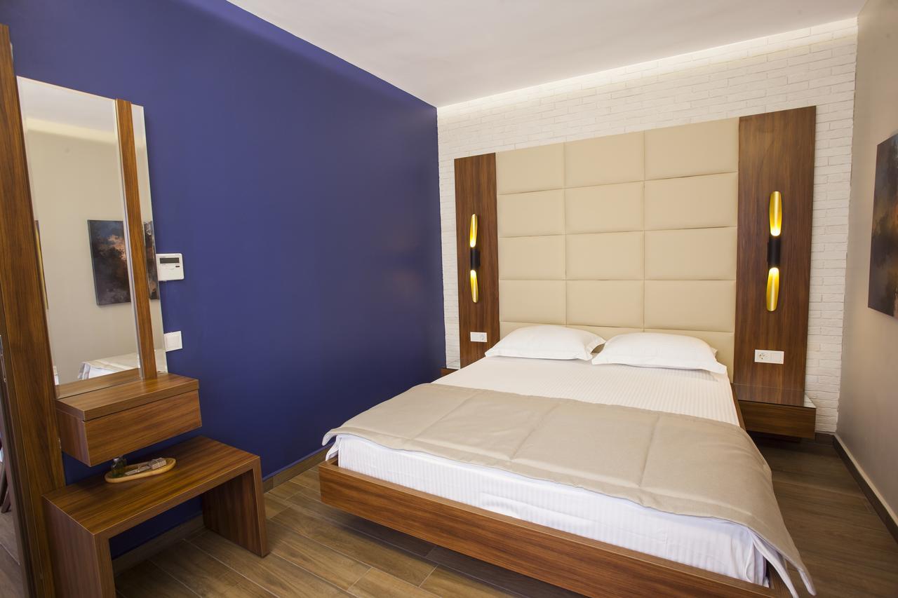 Maxuite Hotel In Home Akcay  Exterior photo